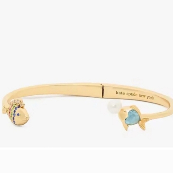 Kate Spade What A Catch Open Cuff Hinge Bracelet - Picture 4 of 4